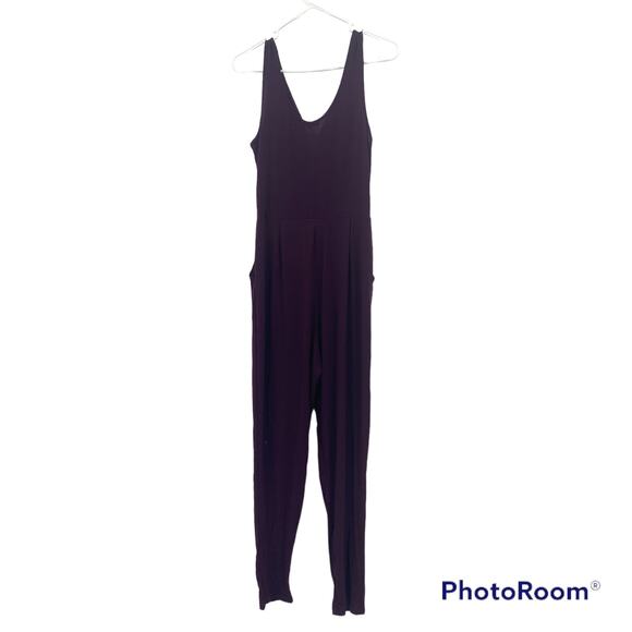 Ambiance Notch V-Neck Sleeveless Jumpsuit Purple Size Medium - Picture 2 of 11